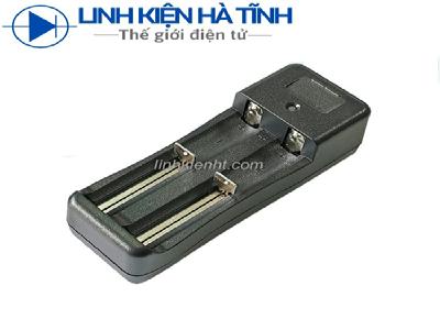 Bộ sạc pin đa năng sạc pin 18650 tự ngắt sạc được 2 pin